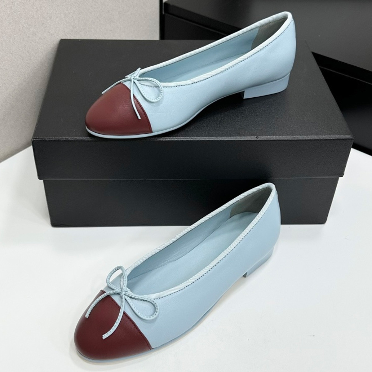 Women Shoes Formal - 2026 Women's Two-Tone Cap-Toe Ballet Flats,