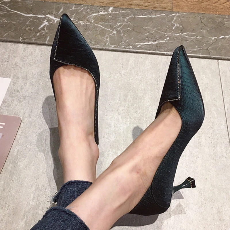 Woman Pumps Sexy Leather Casua - Women Shoes Quick Delivery ulasan dan harga
