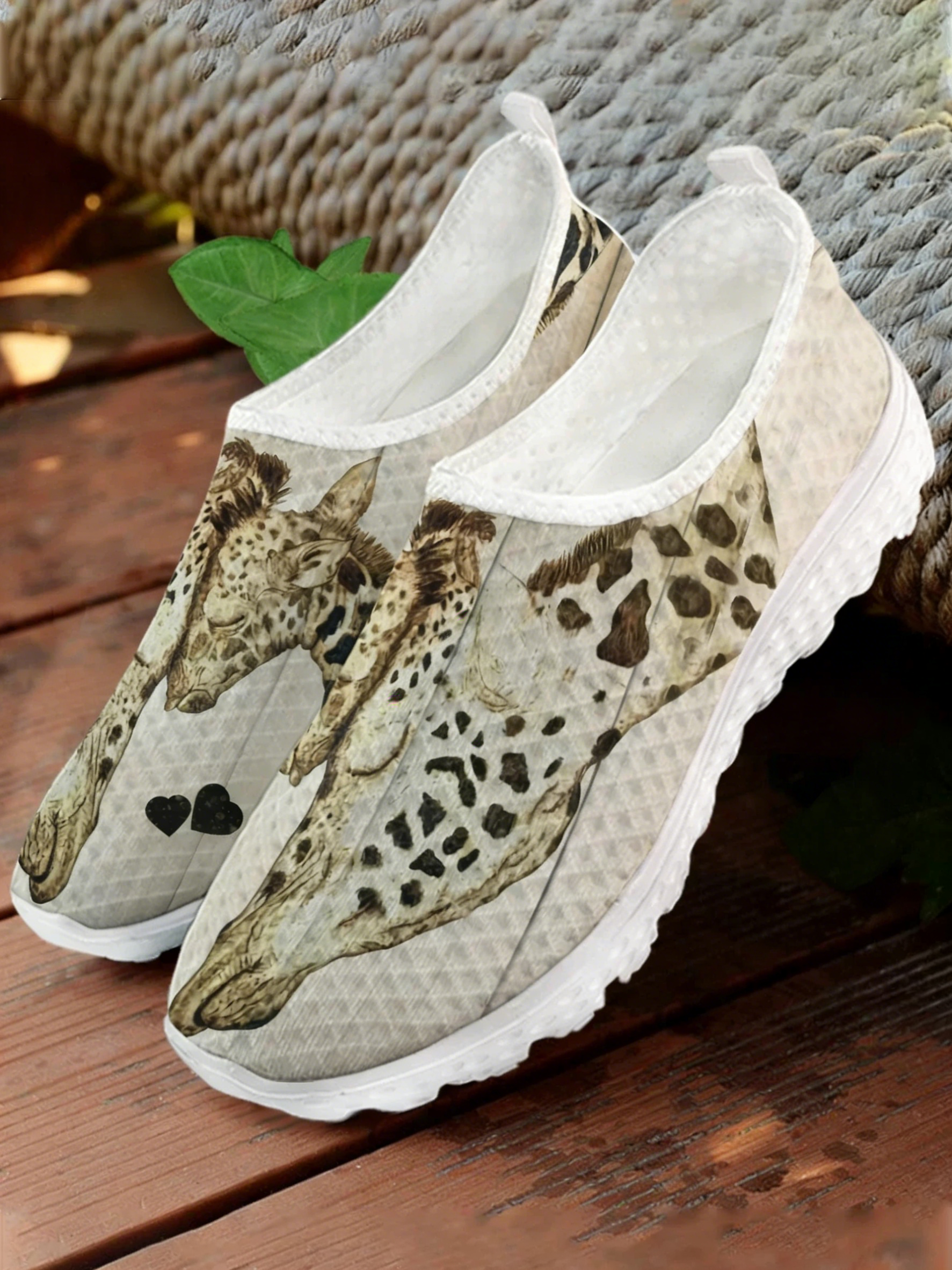 Cartoon Giraffe Print Mesh Hig - Women Shoes Tennis ulasan dan harga