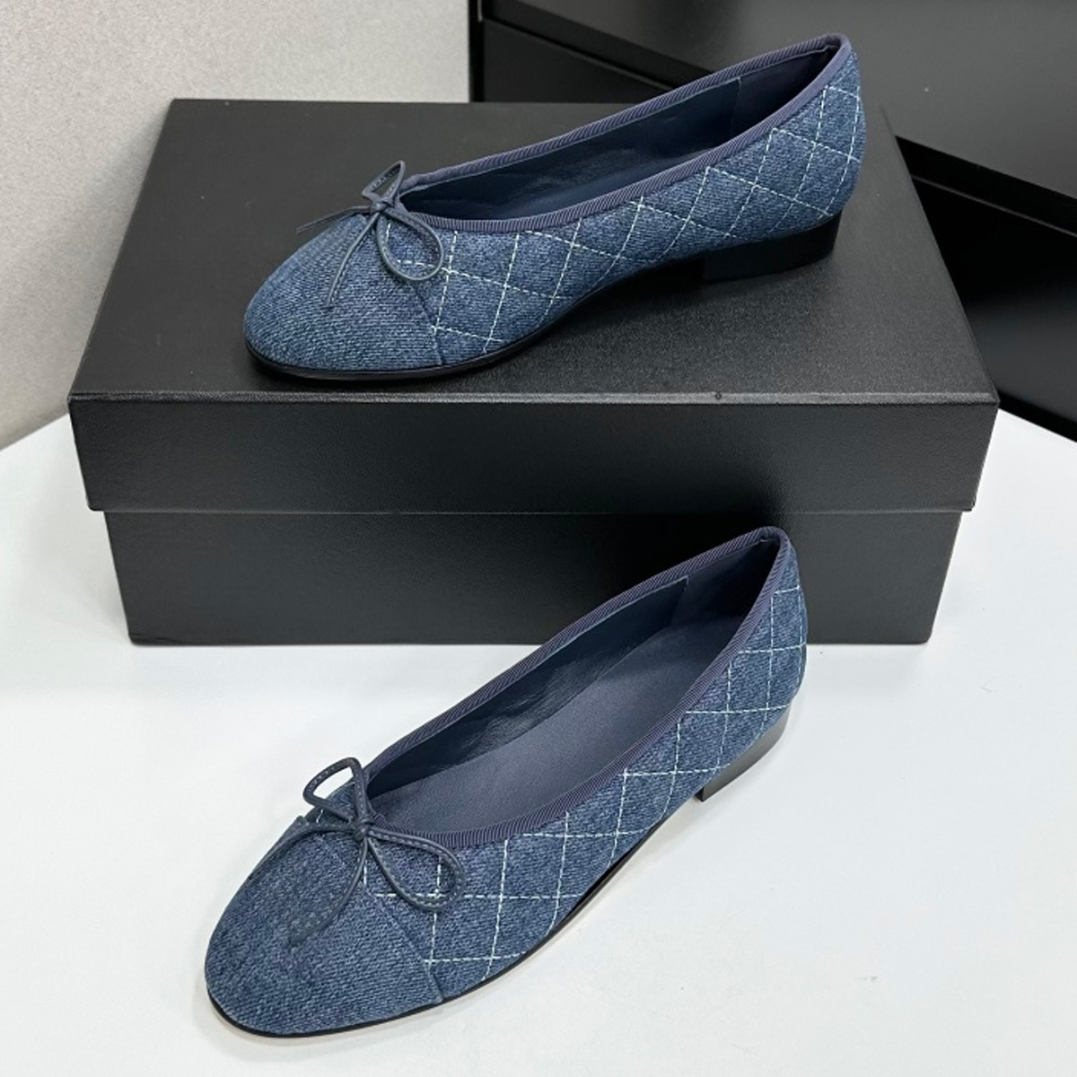 2026 Women's Two-Tone Cap-Toe  - Women Shoes Formal ulasan dan harga