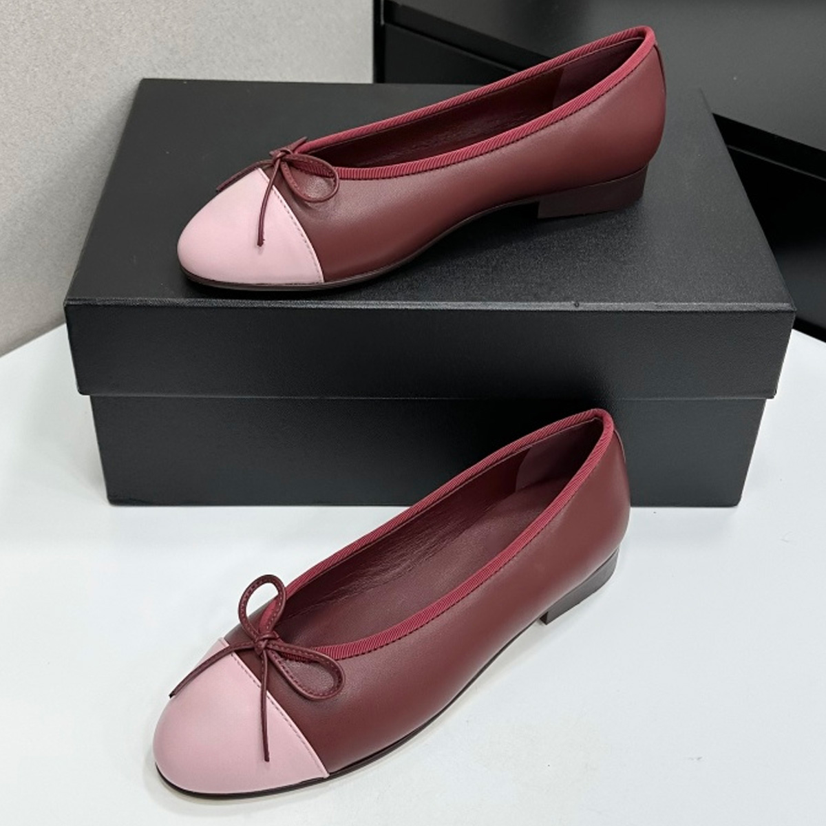 2026 Women's Two-Tone Cap-Toe  - Women Shoes Formal ulasan dan harga