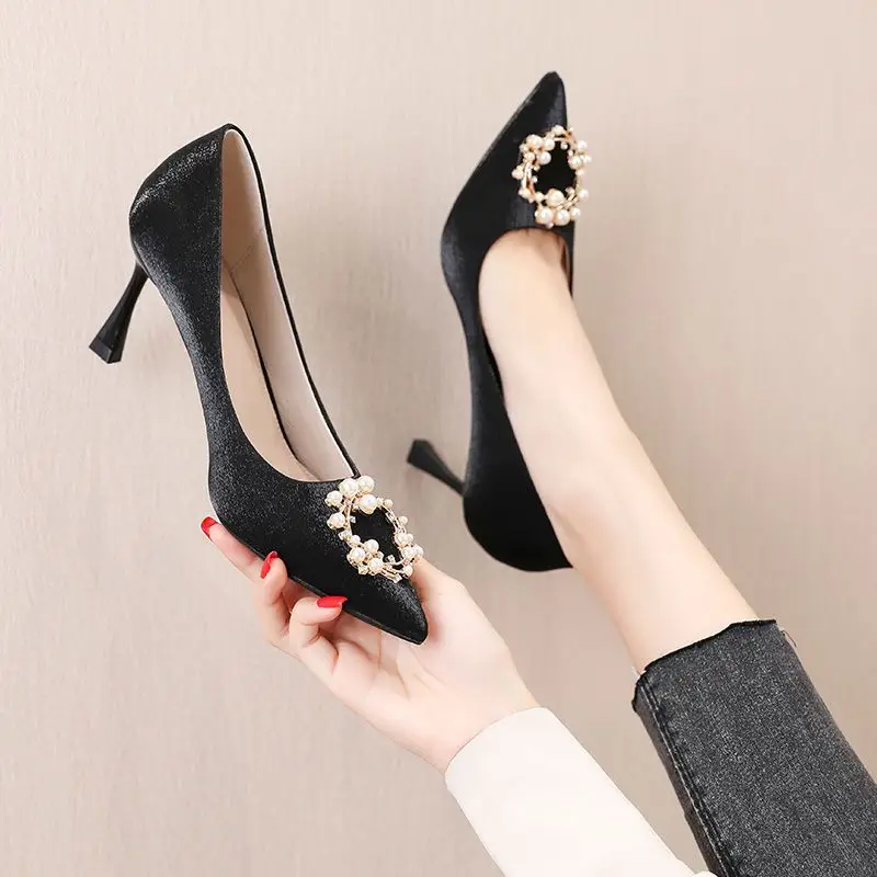 Ladies Pumps Rhinestone Diamon - Women Shoes Quick Delivery ulasan dan harga