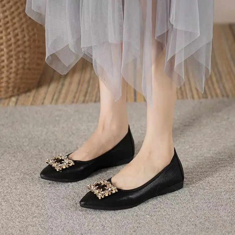 Women's Flat Shoes Gold Pointe - Women Shoes Quick Delivery ulasan dan harga