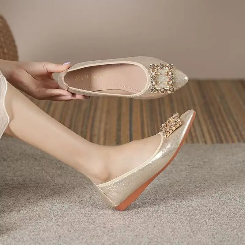 Women's Flat Shoes Gold Pointe - Women Shoes Quick Delivery ulasan dan harga