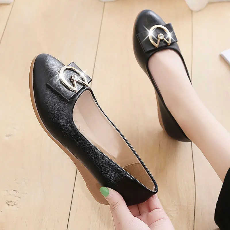 Ladies Pumps Women's Shoes wit - Women Shoes Quick Delivery ulasan dan harga